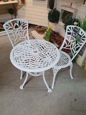 Cast Aluminium Bistro Set Design 8 White