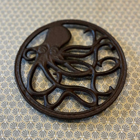 Cast Iron Round Octopus Themed Table Trivet