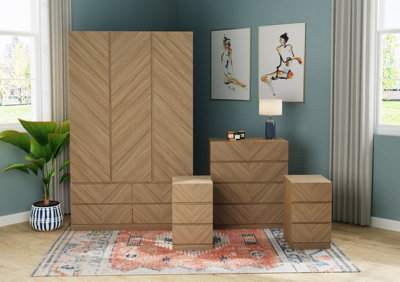 Catania 4 Piece Bedroom Set Euro Oak