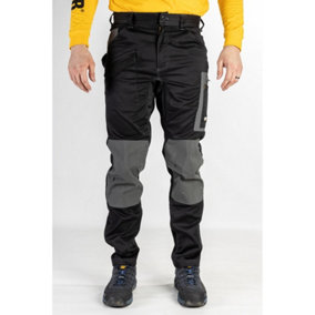 Caterpillar - Essentials Stretch Cargo Trouser - Black - Trousers - 34" W 32" L