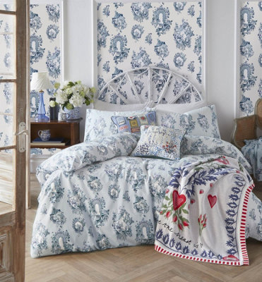 Cath Kidston 30 Years Toile Blue Duvet Cover Set DIY At B Q   Cath Kidston 30 Years Toile Blue Duvet Cover Set~5021253207737 01c MP