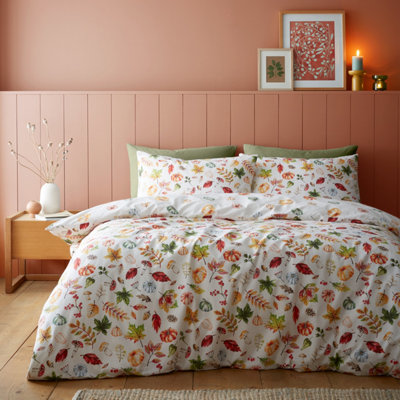 Catherine Lansfield Autumn Pumpkins Reversible Duvet Cover Set with Pillowcases Orange