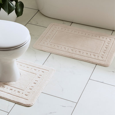 Catherine Lansfield Bathroom Armoni Bath Mat and Pedestal Set Cream