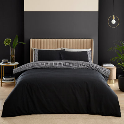 Catherine Lansfield Bedding Artemis Greek Key Reversible Double Duvet Cover Set with Pillowcases Black