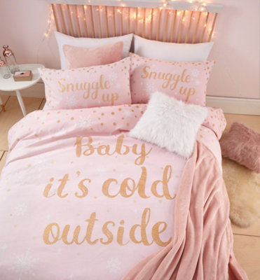 Catherine Lansfield Bedding Christmas Bedding Baby Its Cold Outside Duvet Cover Set with Pillowcases Pink DIY at B Q