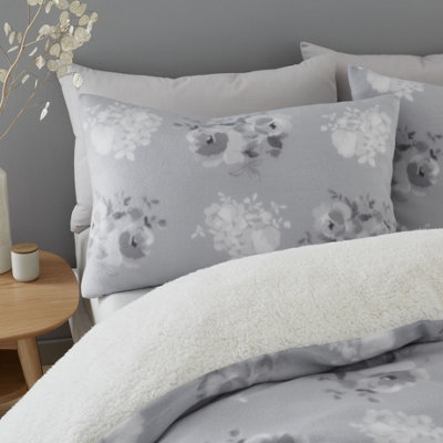 Catherine Lansfield Cosy Snowman Duvet Cover Set, Polyester, Grey, Single :  : Home & Kitchen
