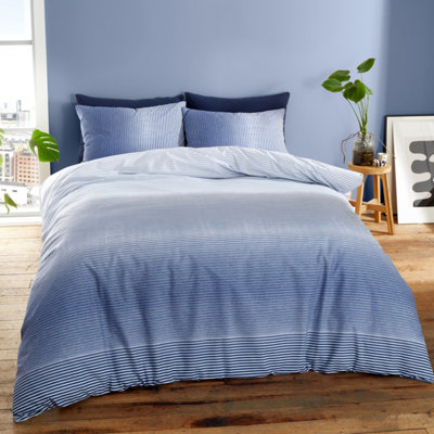 Catherine Lansfield Bedding Graded Stripe Reversible Single Duvet Cover Set with Pillowcase Blue