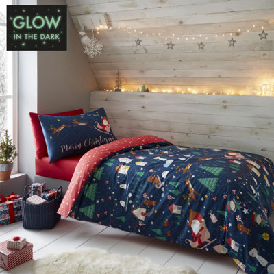 Catherine Lansfield Bedding Kids Santa's Christmas Wonderland Glow in the Dark Duvet Cover Set with Pillowcases Navy