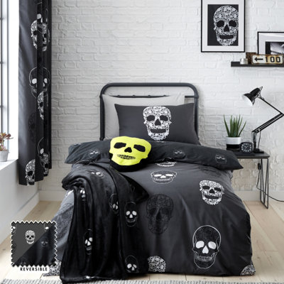 Catherine Lansfield Bedding Skulls Reversible Duvet Cover Set with Pillowcase Grey