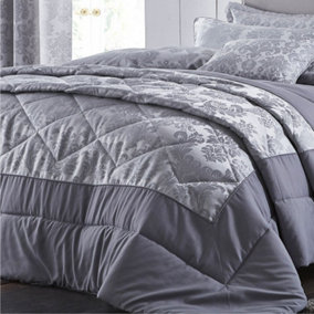 Catherine Lansfield Bedroom Damask Jacquard Quilted 240x260cm Bedspread Silver Grey