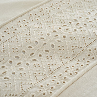 Catherine Lansfield Broderie Anglaise Super King Duvet Cover Set with Pillowcases Cream