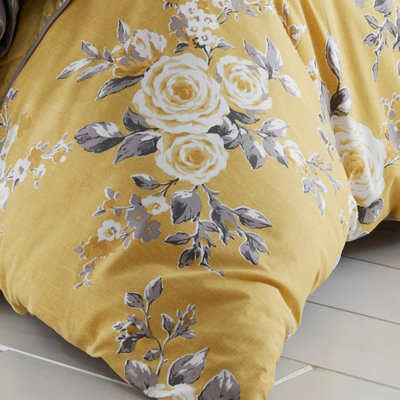 Catherine Lansfield Canterbury Floral Duvet Cover Set with Pillowcase Ochre