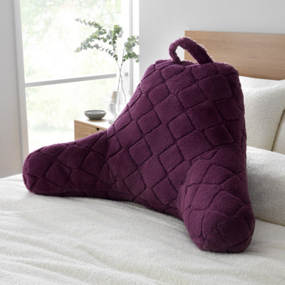 https://media.diy.com/is/image/KingfisherDigital/catherine-lansfield-cosy-diamond-faux-fur-high-back-cuddle-cushion-back-rest-plum~5057681115115_01c_MP?$MOB_PREV$&$width=768&$height=768