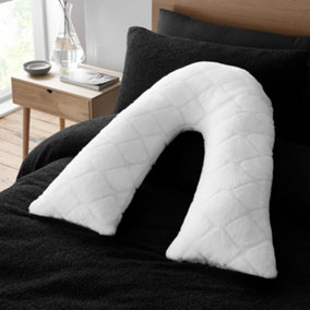 Catherine Lansfield Cosy Diamond Faux Fur V Shaped Sleep Cushion Pillow White