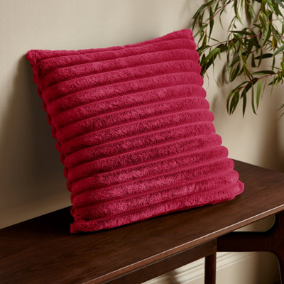 Catherine Lansfield Cosy Ribbed Faux Fur Soft Touch 45x45cm Cushion Hot Pink