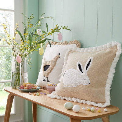 Catherine Lansfield Country Hare 45x45 cm Cushion Natural