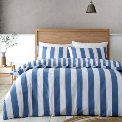 Catherine Lansfield Cove Stripe Reversible Duvet Cover Set with Pillowcase Blue