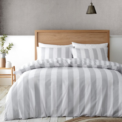 Catherine Lansfield Cove Stripe Reversible Duvet Cover Set with Pillowcase Silver Grey