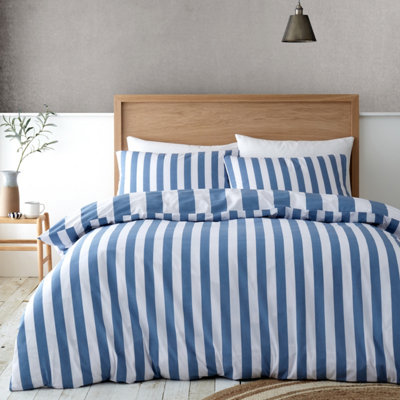 Catherine Lansfield Cove Stripe Reversible Duvet Cover Set with Pillowcases Blue