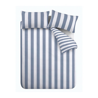 Catherine Lansfield Cove Stripe Reversible Duvet Cover Set with Pillowcases Blue