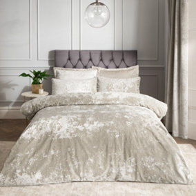 Catherine Lansfield Crushed Velvet King Duvet Cover Set with Pillowcases Natural
