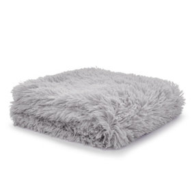 Catherine Lansfield Downstairs Living Cuddly Deep Pile 150x200cm Blanket Throw Silver Grey