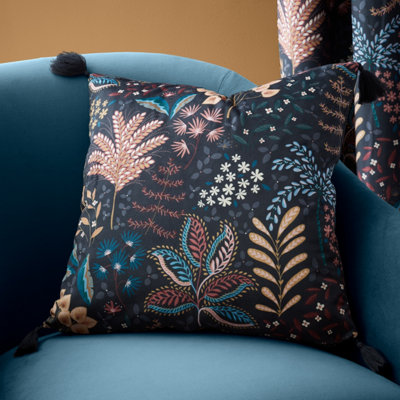 Catherine Lansfield Exotic Leaves Soft Recycled Polyester Velour 45x45 cm Cushion Black