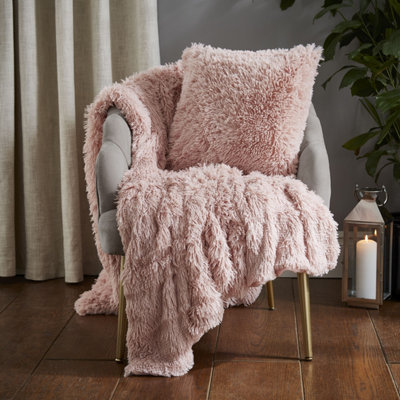 Catherine Lansfield Extra Large Cuddly Deep Pile Faux Fur Family Size Large Blanket Throw Blush Pink