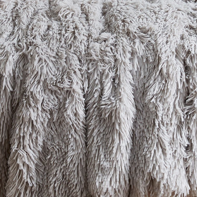 Catherine lansfield silver online throw