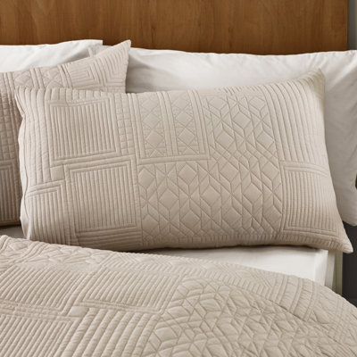 Catherine Lansfield Folkstone Geo Double Duvet Cover Set with Pillowcases Natural