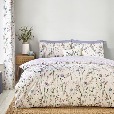 Catherine Lansfield Grasmere Floral Reversible Duvet Cover Set with Pillowcases Lilac