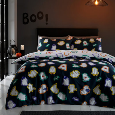 Catherine Lansfield Halloween Ghosts Reversible Duvet Cover Set with Pillowcase Black