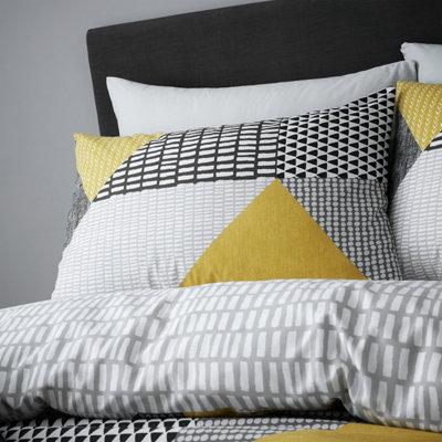 Catherine Lansfield Larsson Geo Duvet Cover Set with Pillowcases Ochre