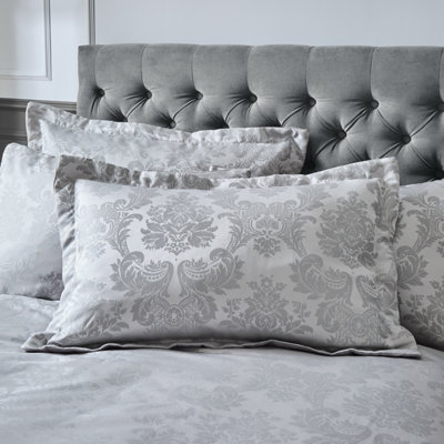 Damask shop pillow cases