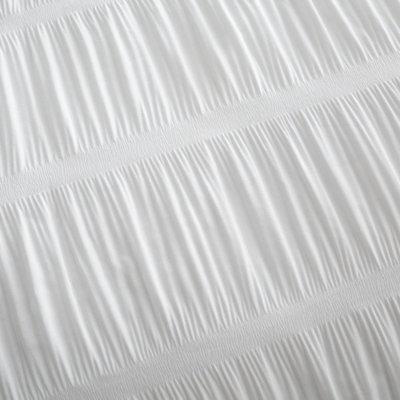 Catherine Lansfield Seersucker Embellished Double Duvet Cover Set with Pillowcases White