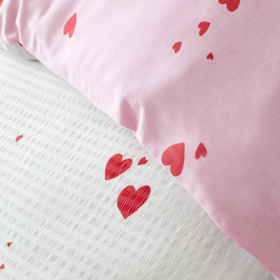 Catherine Lansfield Seersucker Heart Duvet Cover Set with Pillowcases White / Red