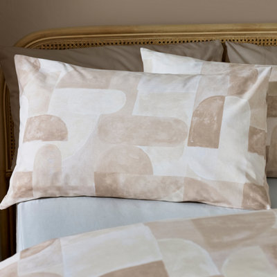 Catherine Lansfield Sloane Geo Reversible Duvet Cover Set with Pillowcases Natural