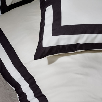 Catherine Lansfield So Soft Mono Panel Single Duvet Cover Set with Pillowcase Cream Black