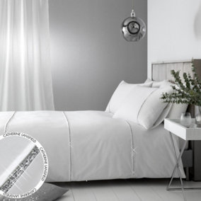 Catherine Lansfield Sparkle Bands Single Duvet Cover Set with Pillowcase White