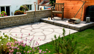 Catherine Wheel Circular Patio Kit 'The Astbury' Barley - 3