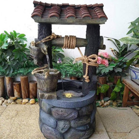Certikin Heissner Wishing Well Water Feature with Pump and Light 016583-00