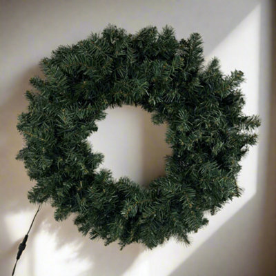 CGC 70cm Large Luxury Green Pre Lit LED Christmas Xmas Wreath Outdoor Indoor