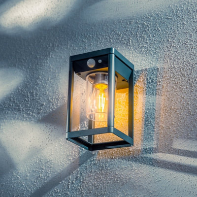 Anthracite grey outdoor light with pir hotsell