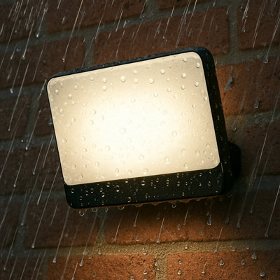 CGC PARRY 15W LED Outdoor Security Floodlight Black Body with Full ...