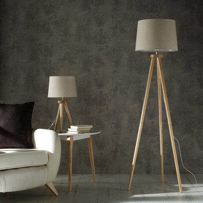Chadwick Tripod Natural Wood Table Lamp Complete with Shade