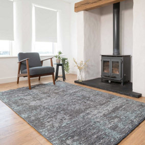 Charcoal Grey Distressed Reversible Chenille Living Area Rug 115x170cm