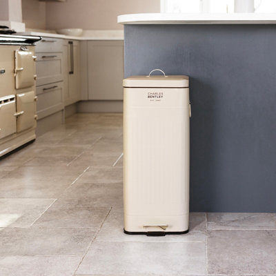 Charles Bentley 30L Steel Square Retro Kitchen Pedal Waste Bin Cream