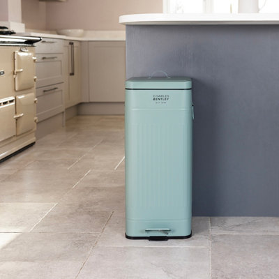 Charles Bentley 30L Steel Square Retro Kitchen Pedal Waste Bin Heritage ...