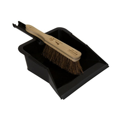 Charles Bentley Charnwood Dustpan & Bassine Hand Brush Set Garden Maintenance