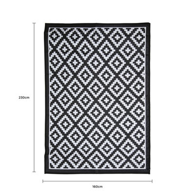 Charles Bentley Diamond Pattern Lightweight Waterproof Indoor/Patio Large Rug